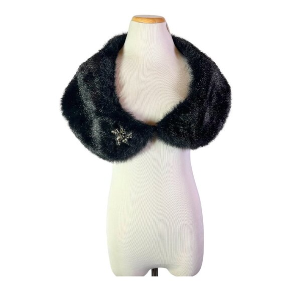McClintock Collections Size S Black Faux Fur Stole with Brooch - Picture 9 of 12